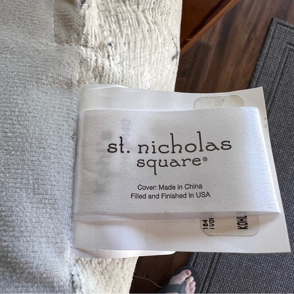 ⬇️St Nicholas Square NWT Kohl’s Throw Pillow 18inX18in Ivory Sentiment Tapestry - Picture 10 of 10